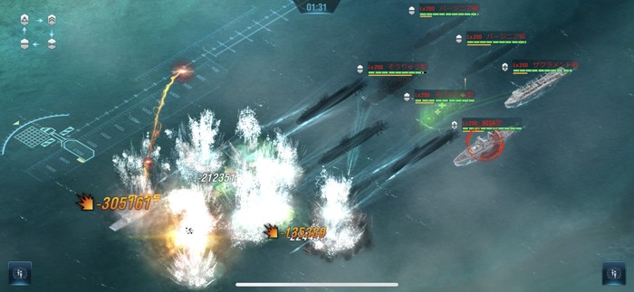 ミサイルや艦載機による攻撃演出が圧巻